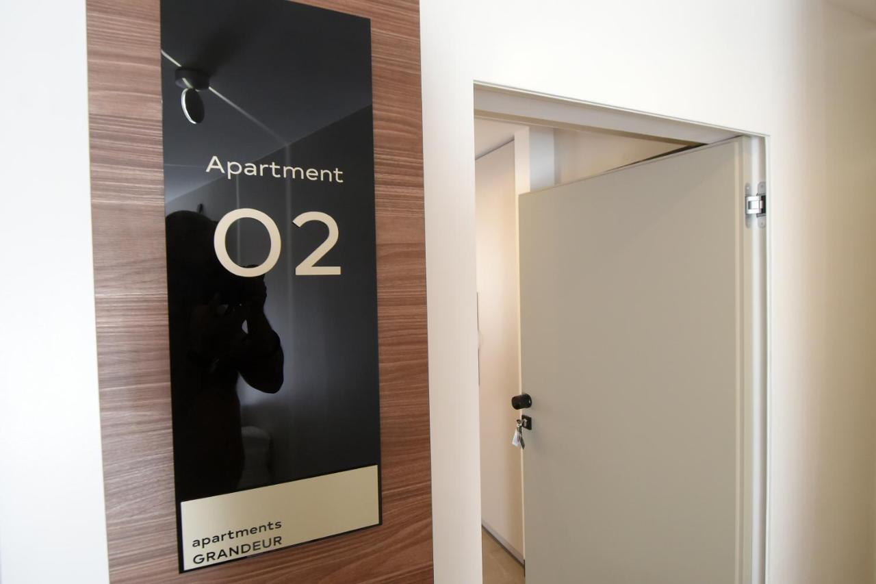 Grandeur Apartments Пула Екстер'єр фото